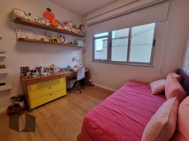 Apartamento à venda com 4 quartos, 225m² - Foto 27