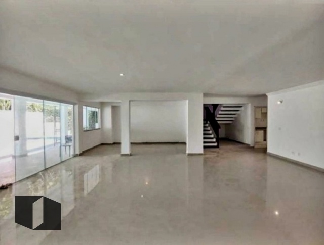 Casa de Condomínio à venda com 5 quartos, 442m² - Foto 13