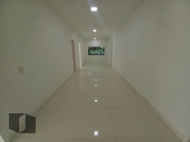 Casa de Condomínio à venda com 5 quartos, 442m² - Foto 23