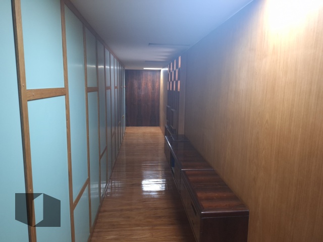 Apartamento à venda com 3 quartos, 292m² - Foto 13