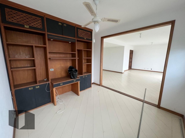 Apartamento à venda com 4 quartos, 130m² - Foto 7