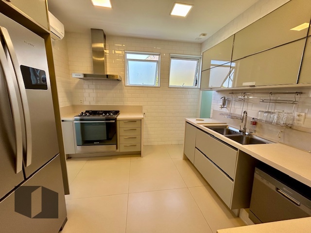 Apartamento à venda com 4 quartos, 197m² - Foto 24