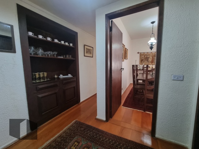 Apartamento à venda com 4 quartos, 200m² - Foto 12