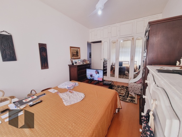 Apartamento à venda com 4 quartos, 200m² - Foto 26