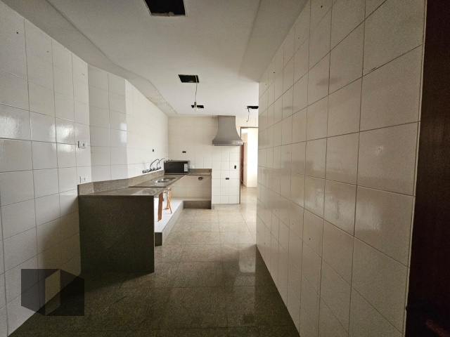 Apartamento à venda com 4 quartos, 177m² - Foto 25