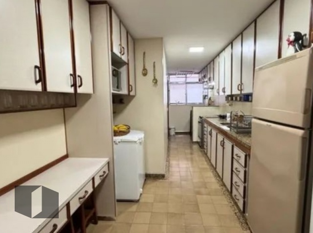 Apartamento à venda com 4 quartos, 153m² - Foto 20