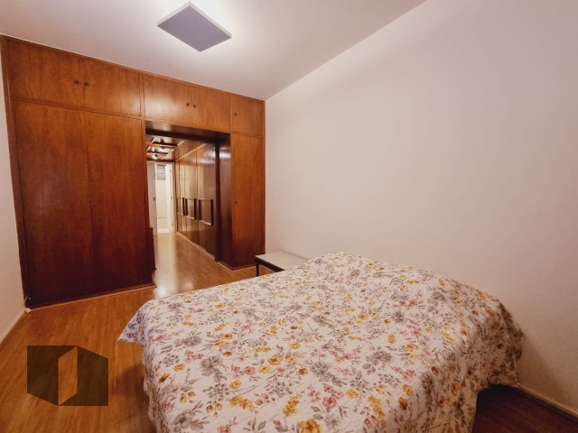 Apartamento para alugar com 4 quartos, 130m² - Foto 24