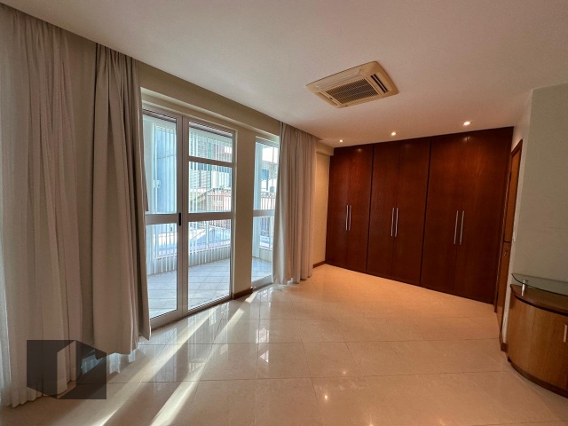 Apartamento para alugar com 3 quartos, 143m² - Foto 11