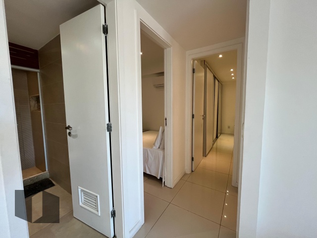 Apartamento à venda com 3 quartos, 98m² - Foto 9