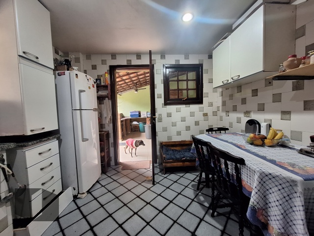 Casa à venda com 3 quartos, 183m² - Foto 15