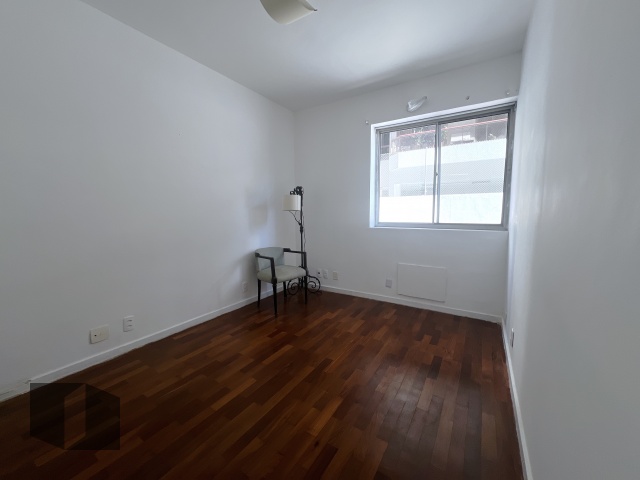 Apartamento à venda com 2 quartos, 74m² - Foto 7