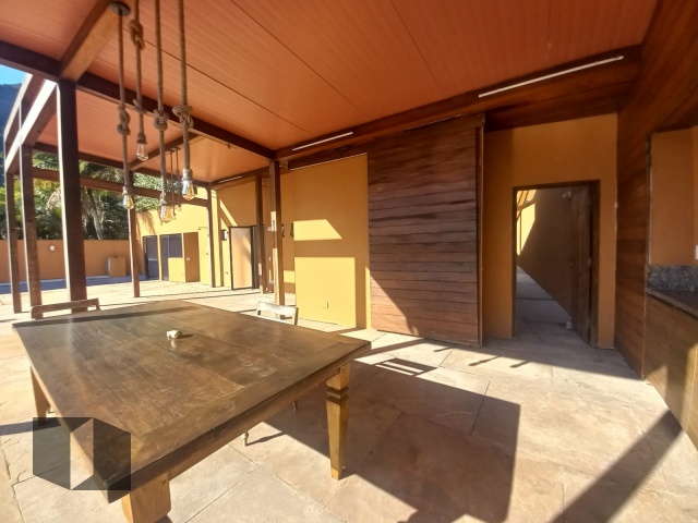 Casa à venda com 4 quartos, 602m² - Foto 13