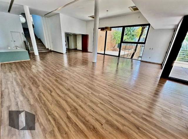 Casa à venda com 4 quartos, 602m² - Foto 18