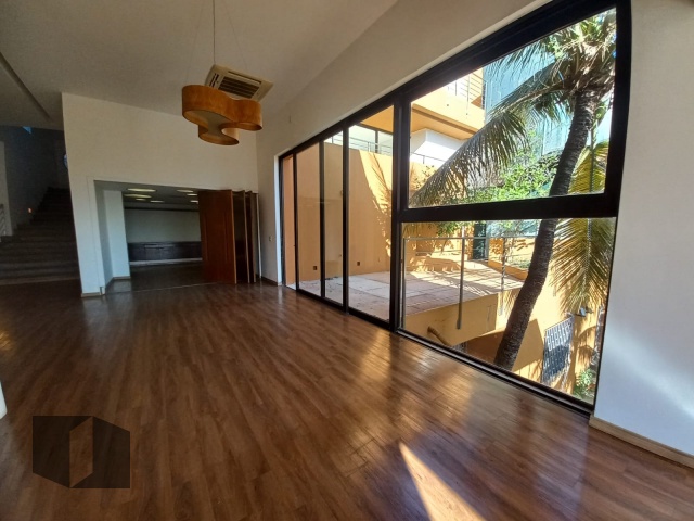 Casa à venda com 4 quartos, 602m² - Foto 23