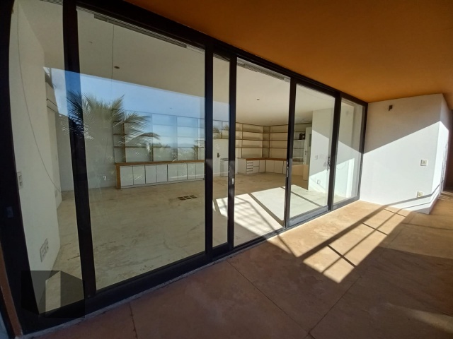 Casa à venda com 4 quartos, 602m² - Foto 30