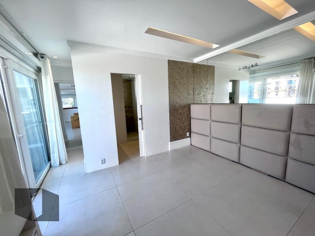 Cobertura à venda com 4 quartos, 304m² - Foto 23