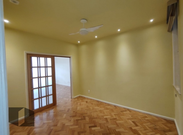 Apartamento à venda com 3 quartos, 129m² - Foto 7