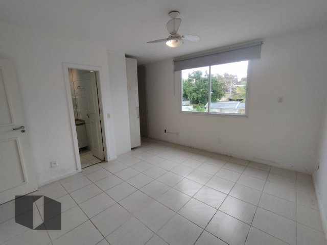 Casa à venda com 3 quartos, 254m² - Foto 19