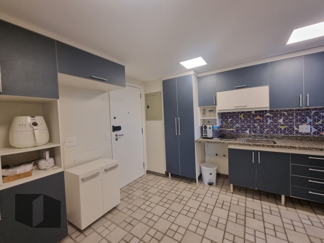 Apartamento à venda com 4 quartos, 168m² - Foto 13