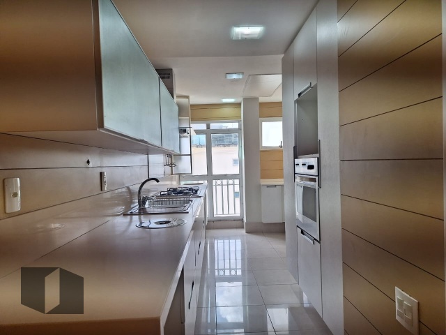 Cobertura à venda com 3 quartos, 205m² - Foto 21