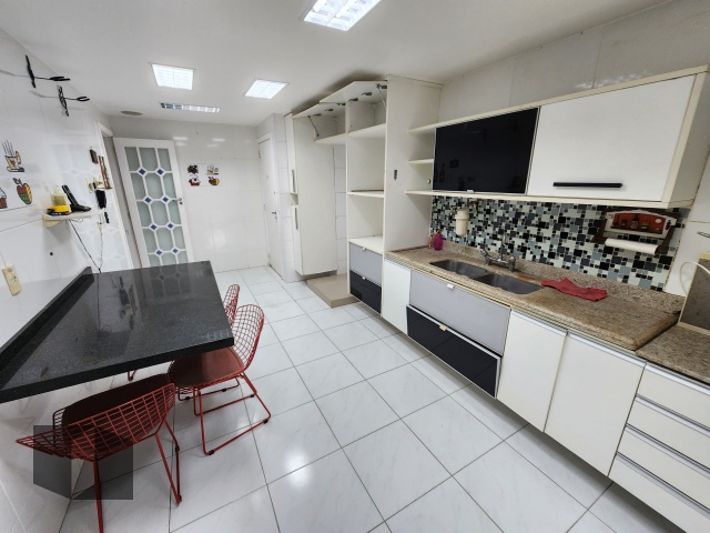 Cobertura à venda com 4 quartos, 319m² - Foto 18