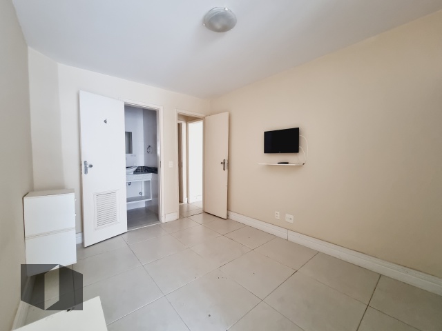 Apartamento à venda com 2 quartos, 76m² - Foto 11