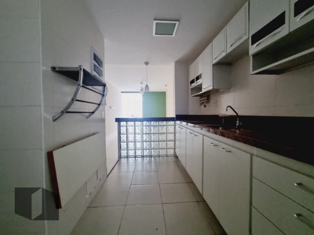 Apartamento à venda com 2 quartos, 76m² - Foto 20