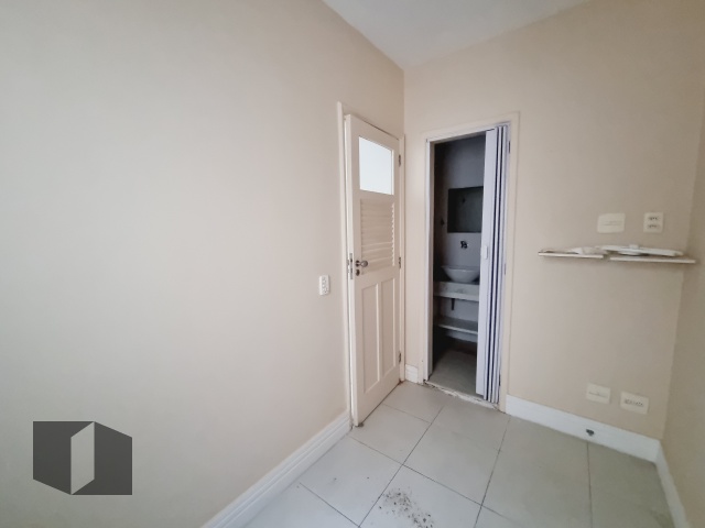 Apartamento à venda com 2 quartos, 76m² - Foto 23