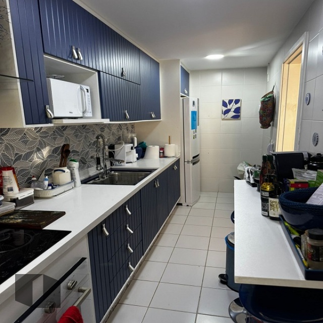 Apartamento à venda com 2 quartos, 75m² - Foto 16