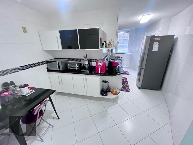 Apartamento à venda com 2 quartos, 86m² - Foto 12