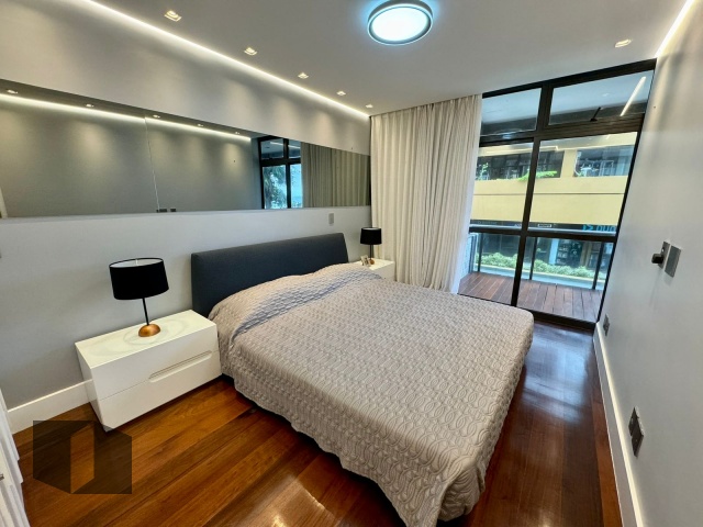 Apartamento para alugar com 3 quartos, 186m² - Foto 31