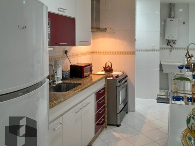 Apartamento à venda com 3 quartos, 93m² - Foto 15