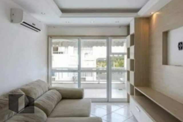 Apartamento à venda com 2 quartos, 75m² - Foto 1