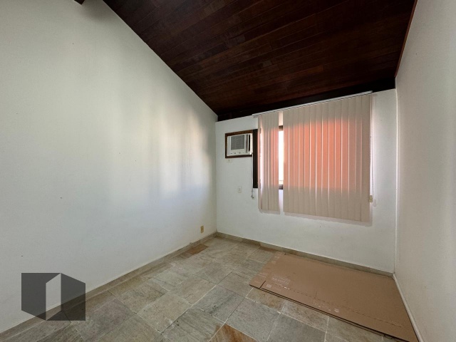 Cobertura à venda com 4 quartos, 350m² - Foto 16