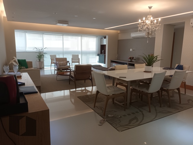 Cobertura para alugar com 3 quartos, 303m² - Foto 2