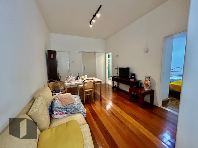 Apartamento à venda com 2 quartos, 81m² - Foto 3