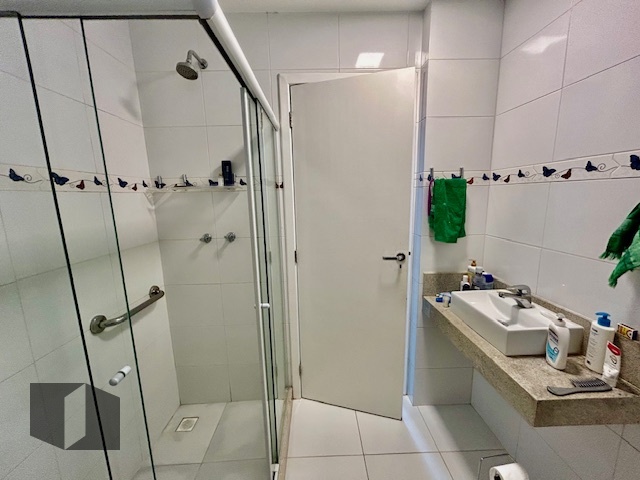 Apartamento à venda com 2 quartos, 81m² - Foto 8