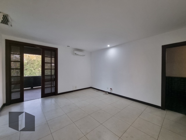 Casa para alugar com 5 quartos, 1008m² - Foto 18