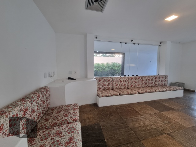 Casa para alugar com 5 quartos, 1008m² - Foto 9