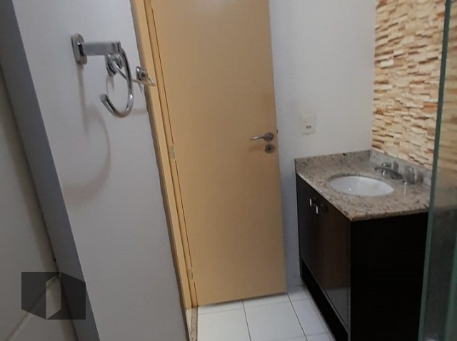 Apartamento à venda com 2 quartos, 64m² - Foto 10