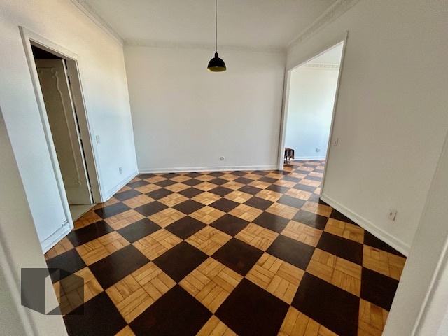 Apartamento à venda com 3 quartos, 109m² - Foto 8