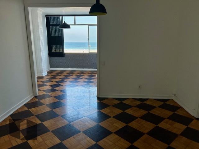 Apartamento à venda com 3 quartos, 109m² - Foto 2