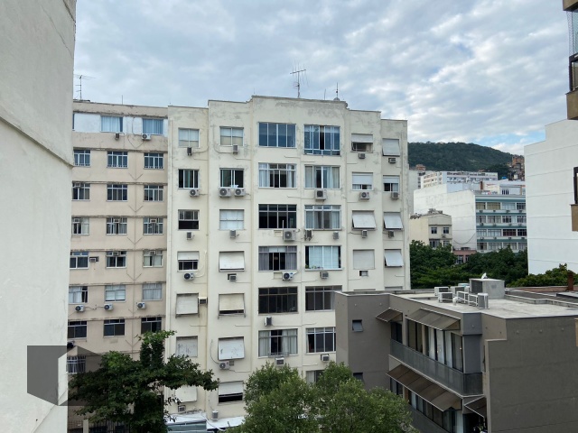 Apartamento à venda com 3 quartos, 140m² - Foto 39