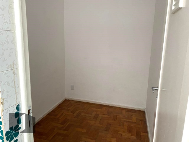 Apartamento à venda com 3 quartos, 218m² - Foto 47