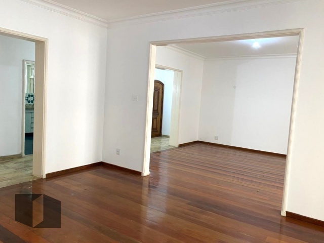 Apartamento à venda com 3 quartos, 218m² - Foto 7