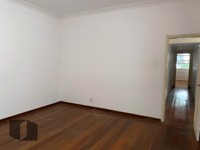 Apartamento à venda com 3 quartos, 218m² - Foto 28