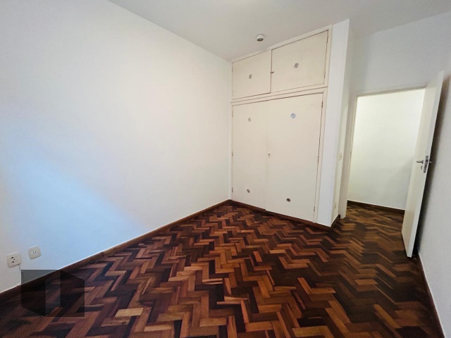 Apartamento à venda com 3 quartos, 120m² - Foto 11