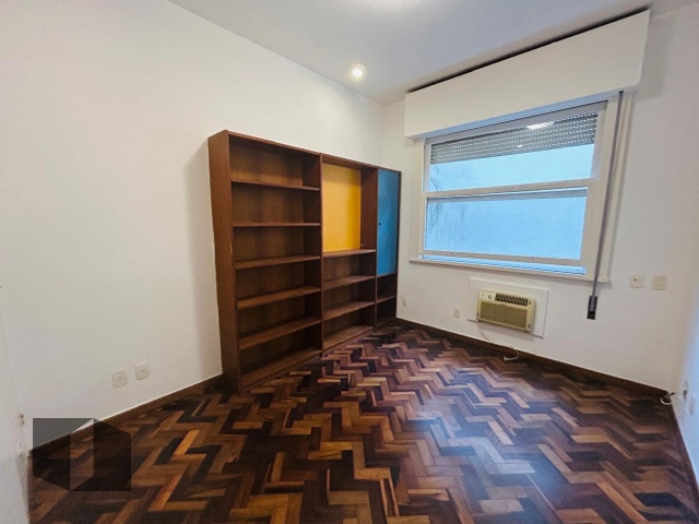 Apartamento à venda com 3 quartos, 120m² - Foto 8