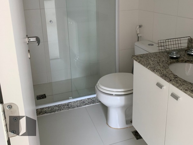 Apartamento à venda com 2 quartos, 67m² - Foto 8