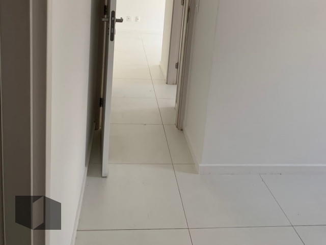 Apartamento à venda com 2 quartos, 69m² - Foto 7